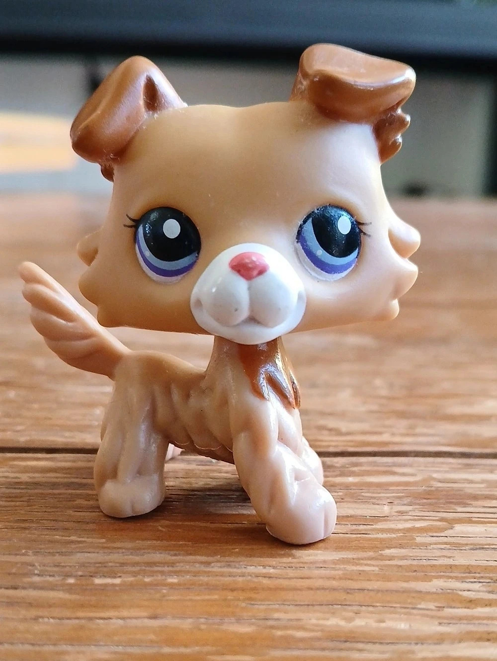 Hasbro Littlest Pet Shop Collie #237 Puppy Dog Figurine Brown White